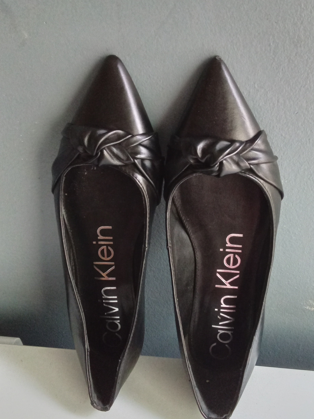 Calvin Klein Womens Black Pointed Toe Knotted Twist Leather Ballet Flats